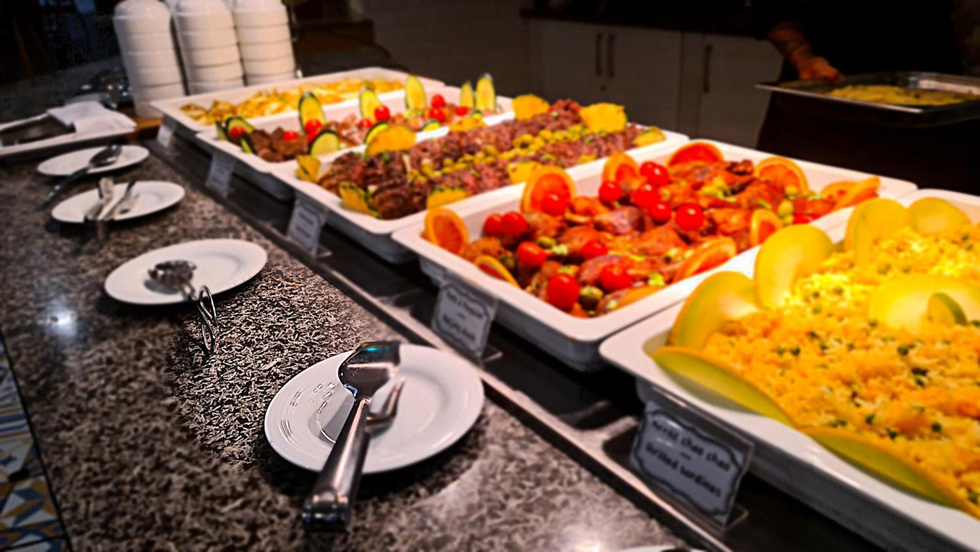 Monchique Resort & Spa Kültér fotó A salad bar